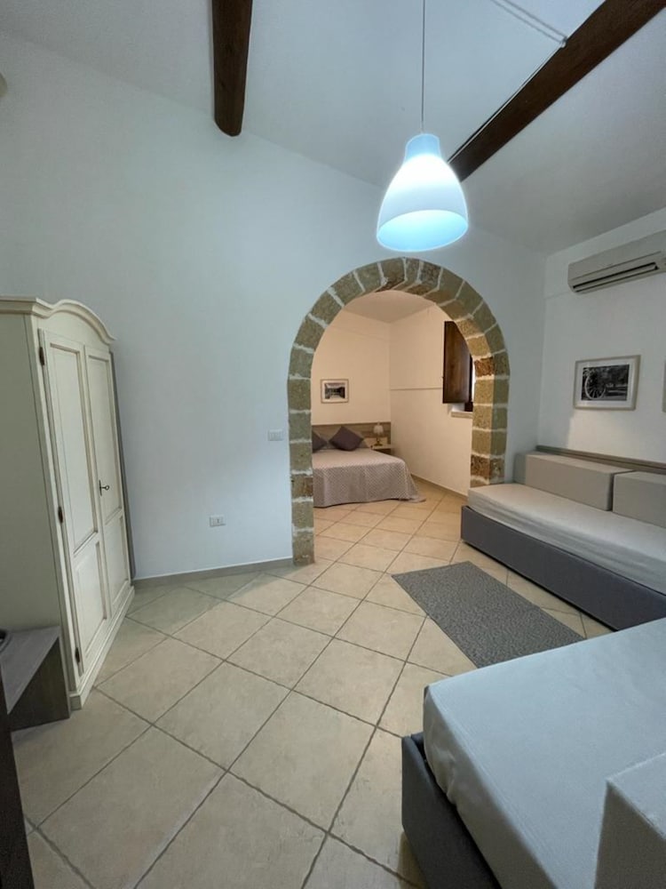 Family Room, Pool Access, Courtyard View photo 1