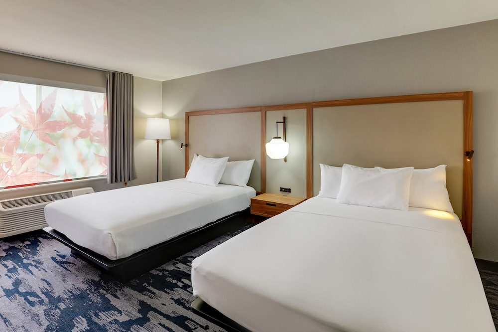 Room, 2 Double Beds - Photo 1