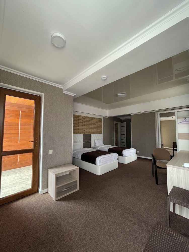 Classic Twin Room photo 1