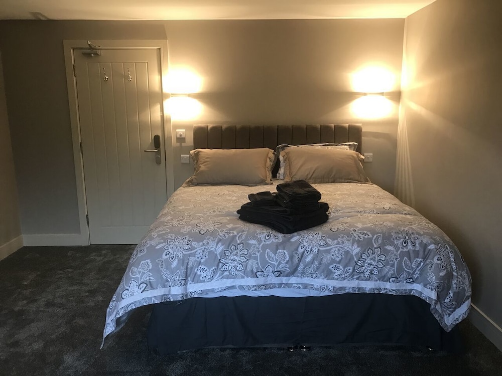 Deluxe Double Room, 1 King Bed, Non Smoking photo 2