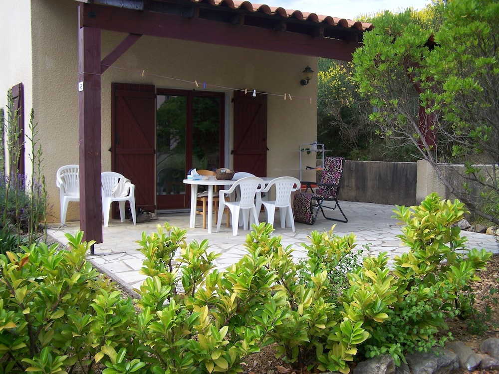 Comfort Villa, 3 Bedrooms photo 2