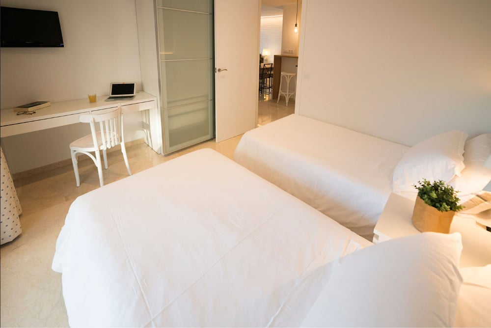 Family Apartment, 3 Bedrooms, Accessible, Mezzanine photo 3