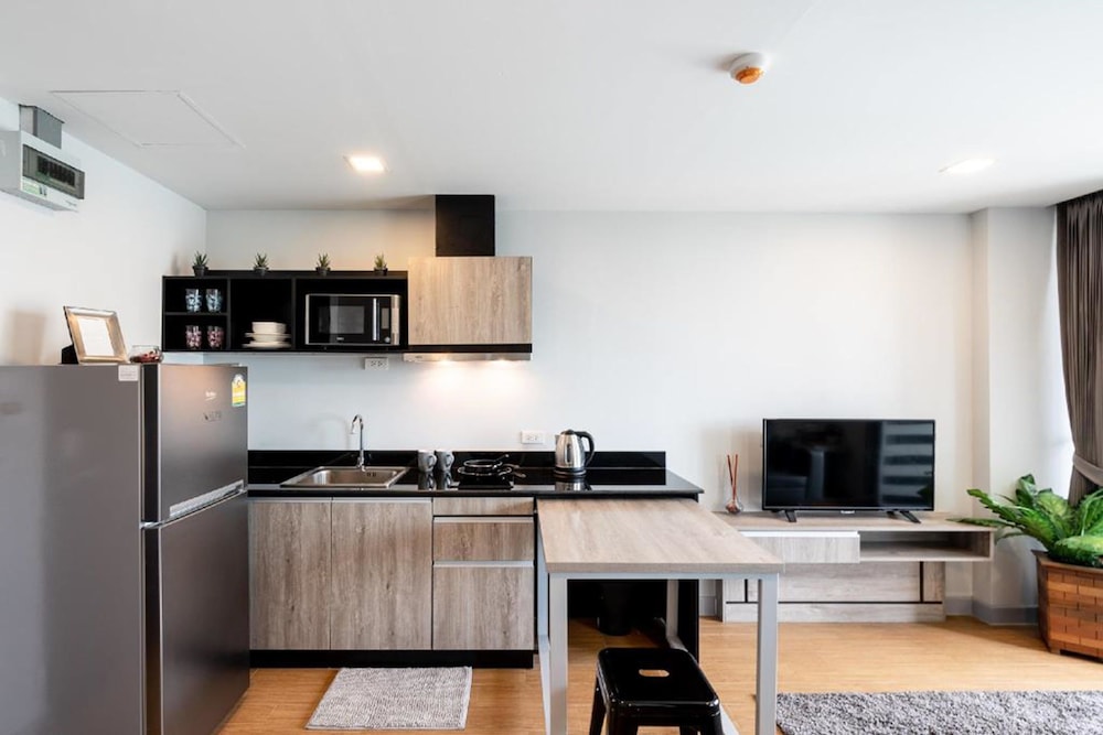 One Bedroom Apartment photo 2
