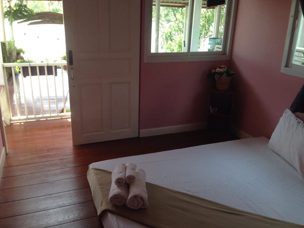 Standard Double Room photo 3