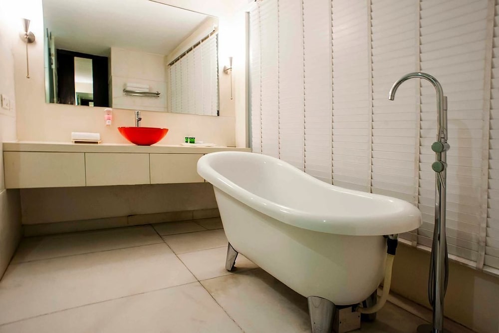 Designer Suites photo 2