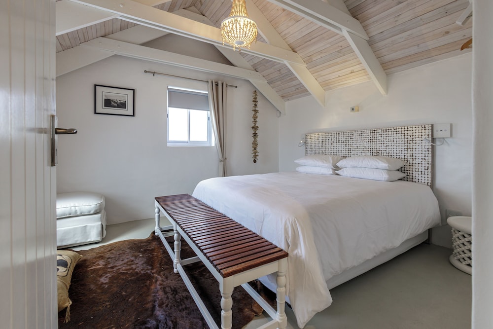 Luxury Room, 1 King Bed photo 1