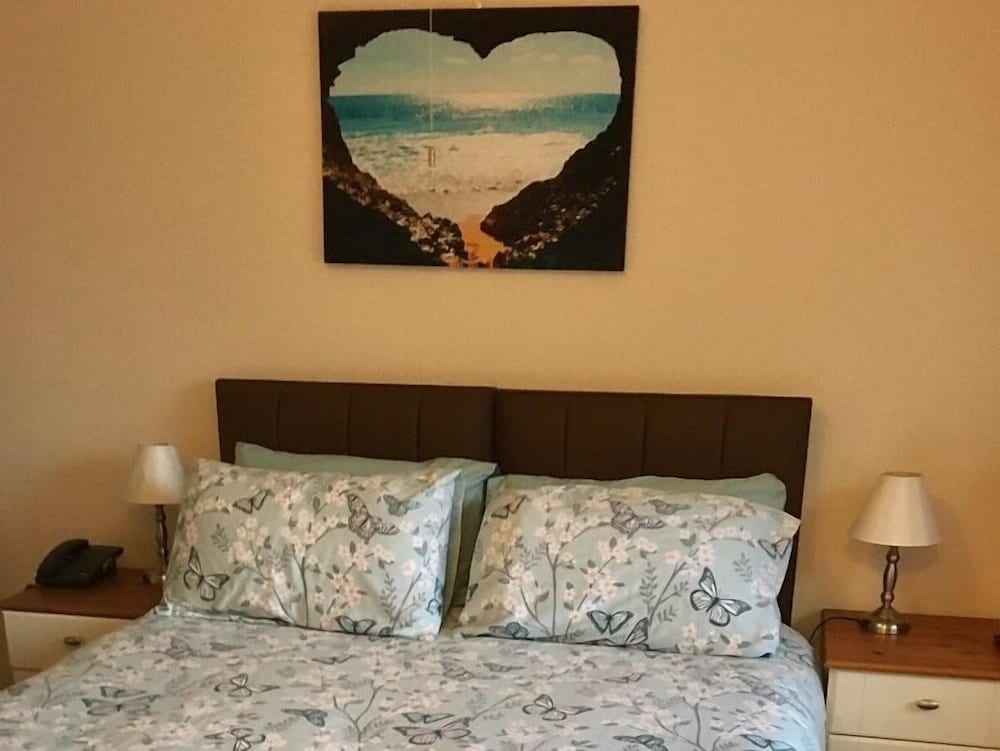Standard Suite, Ensuite photo 2