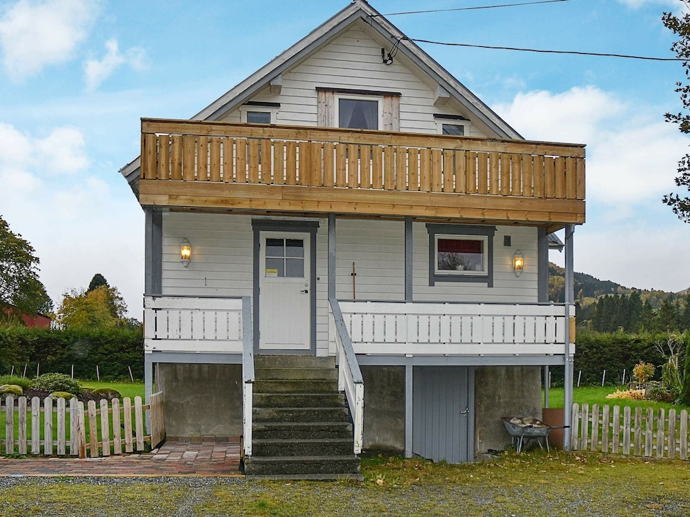 House photo 1