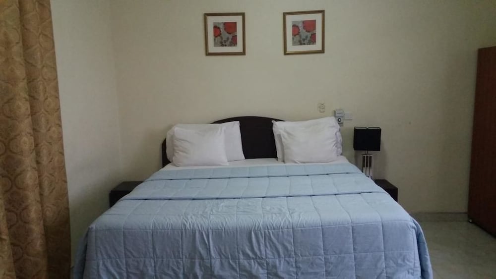 Deluxe Room, 1 Queen Bed