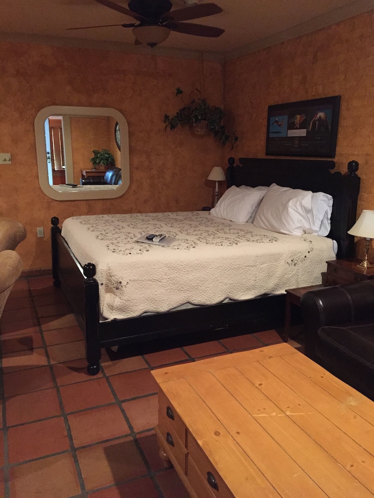 Suite, Private Bathroom (Carriage House Suite)