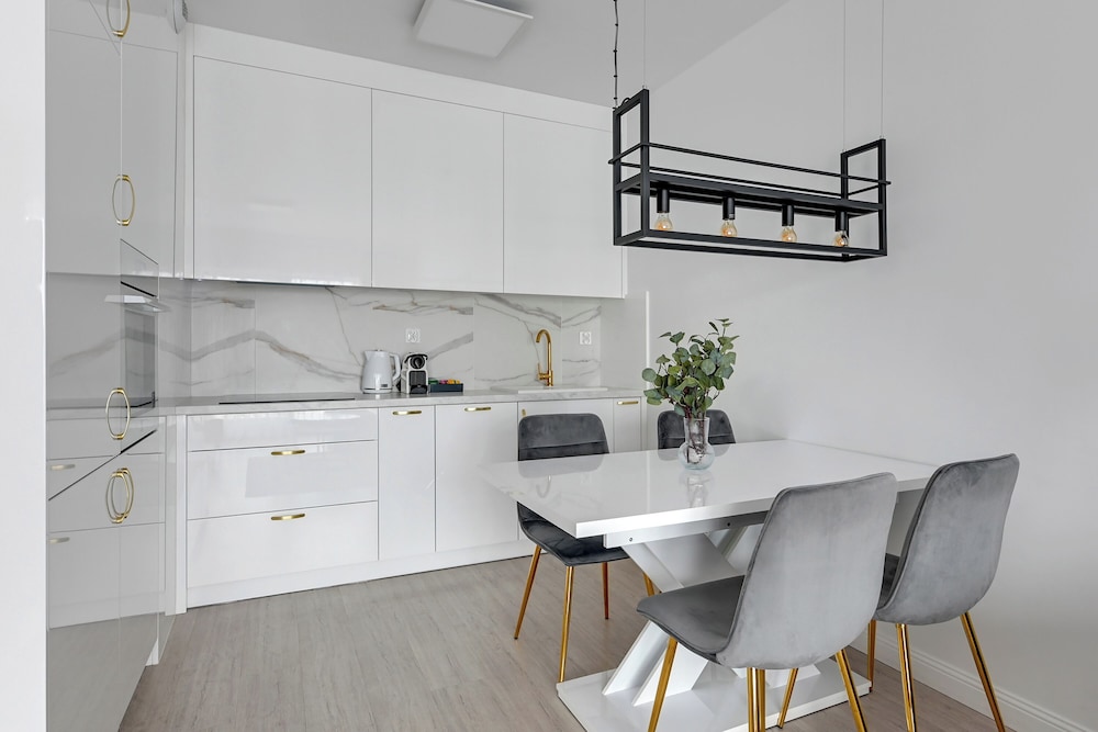 Deluxe Apartment - Photo 2