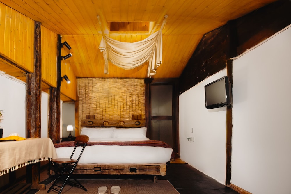 Basic Double Room, Balcony, Courtyard Area photo 1