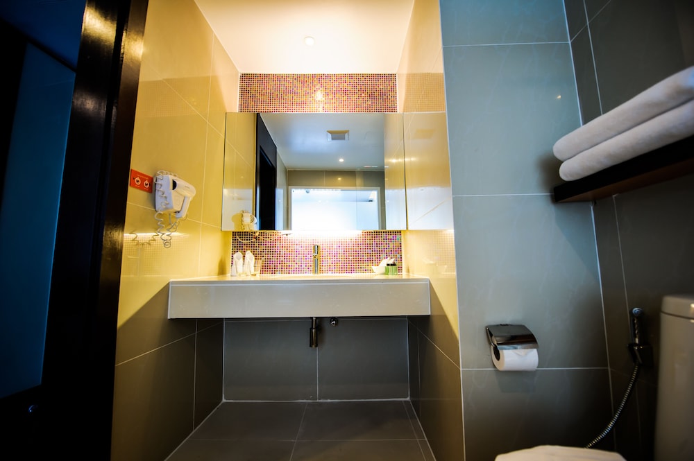 Deluxe Room, City View photo 3