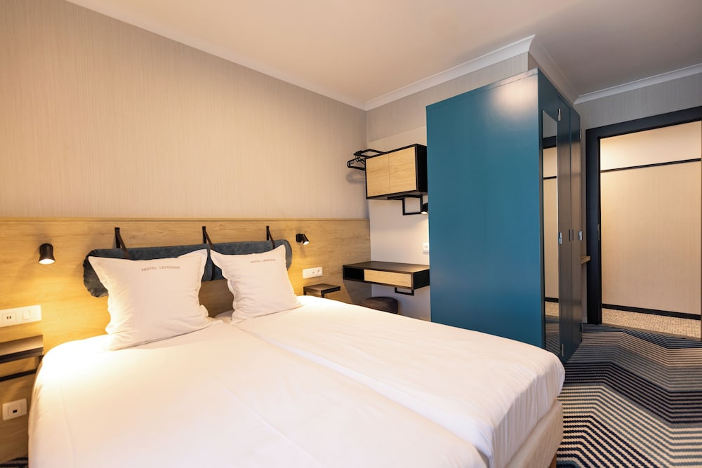 Twin Room photo 1
