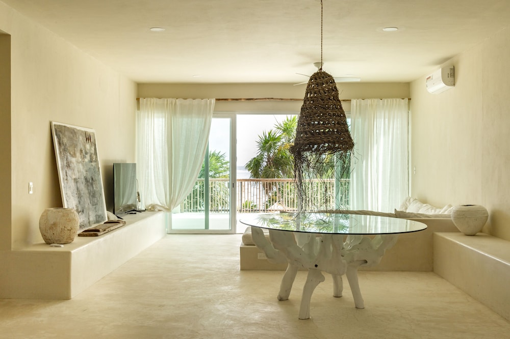 Panoramic Suite