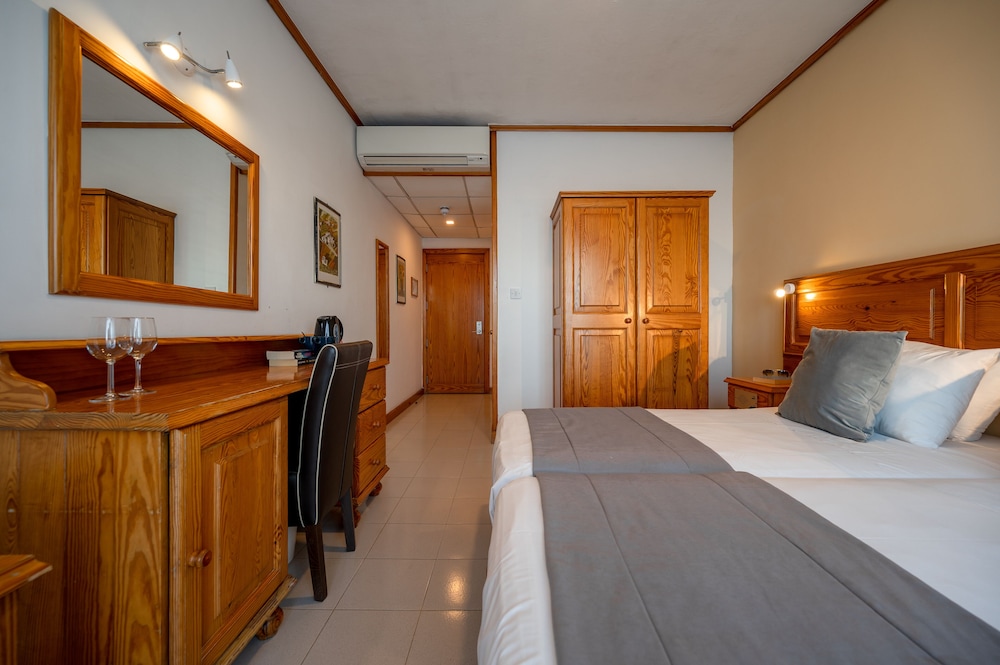 Standard Room, City View