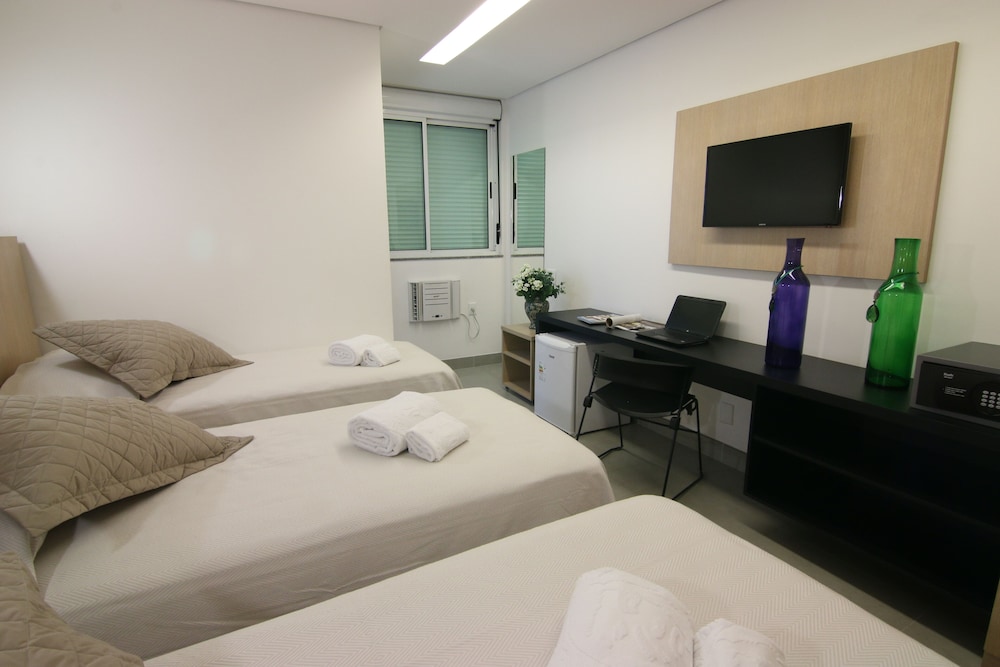 Executive Triple Room photo 3
