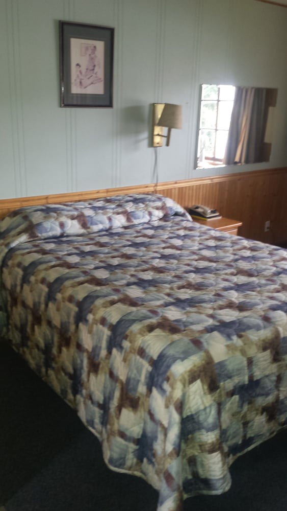 Economy Studio Suite, 1 Double Bed, Kitchenette, Lake View photo 1