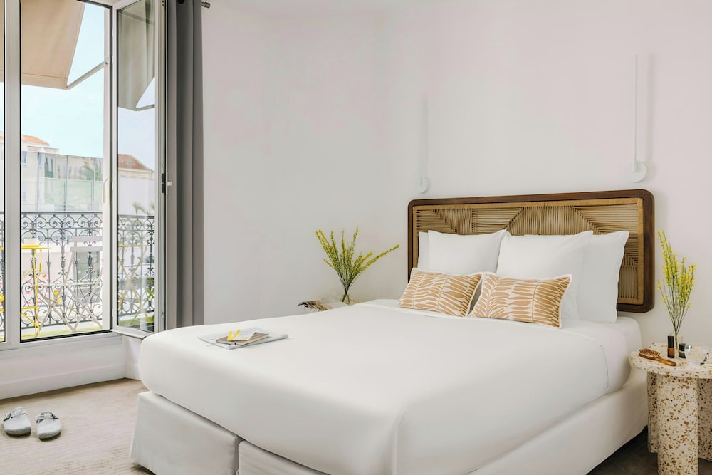 Room, 1 Queen Bed, Balcony