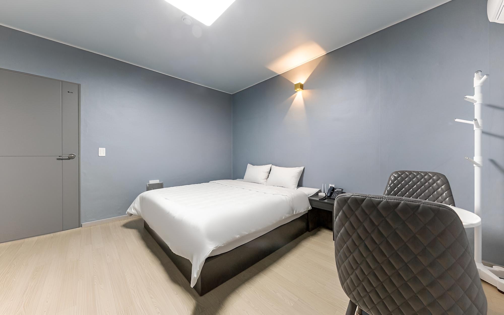 Room (Standard)