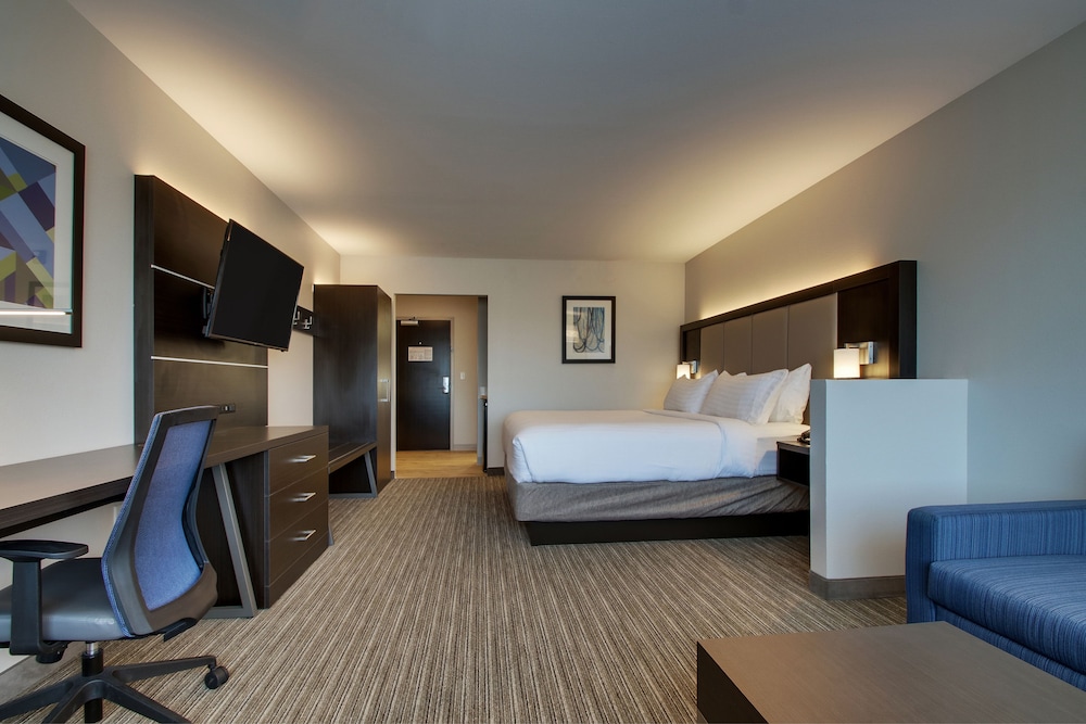 Suite, 1 Bedroom photo 1