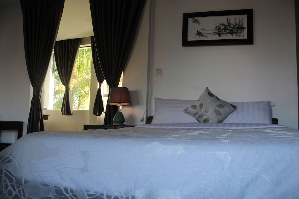 Deluxe Twin Room, 1 Bedroom, Pool View photo 1