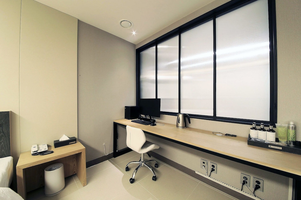 Standard Room - Photo 20