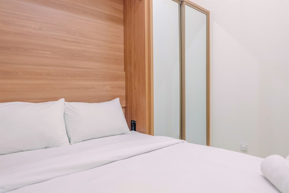Room - Photo 5