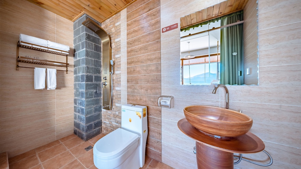 Premium Double Room photo 3