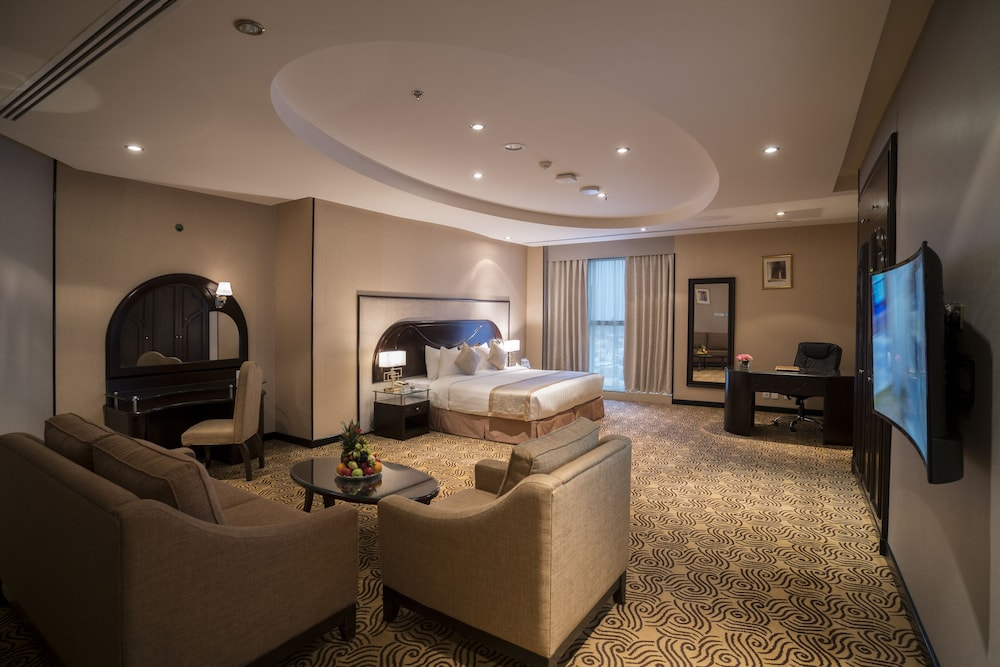 Executive Suite, 1 King Bed, Jetted Tub