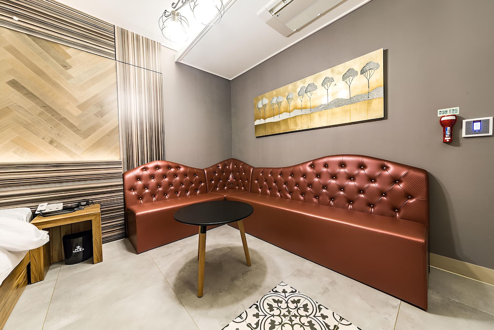 Room (VIP) - Photo 5