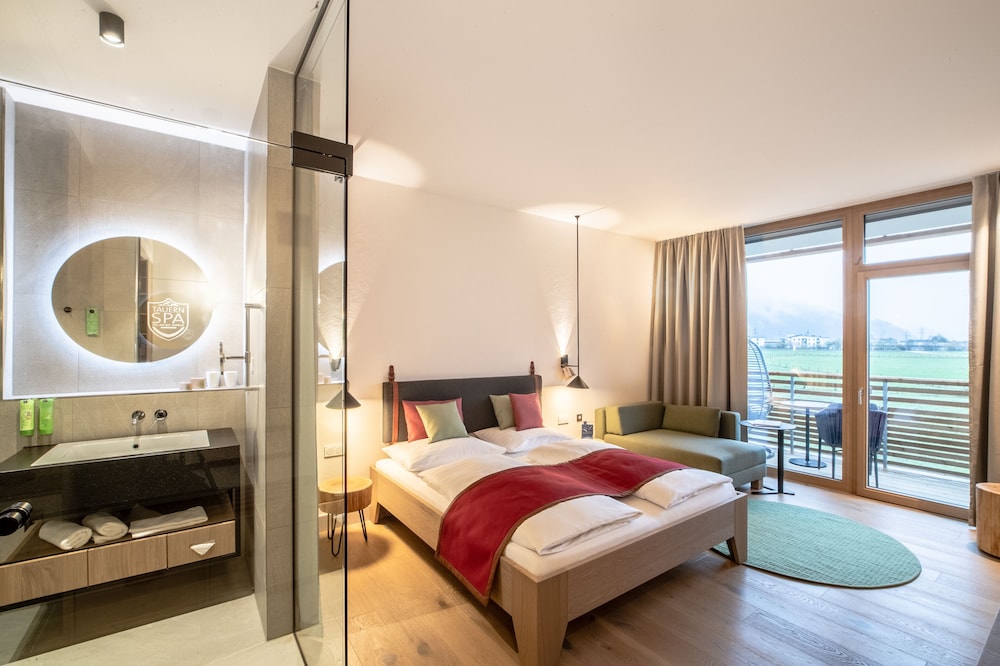 Double Room Natur with Balcony or Terrace and Access to the SPA photo 2
