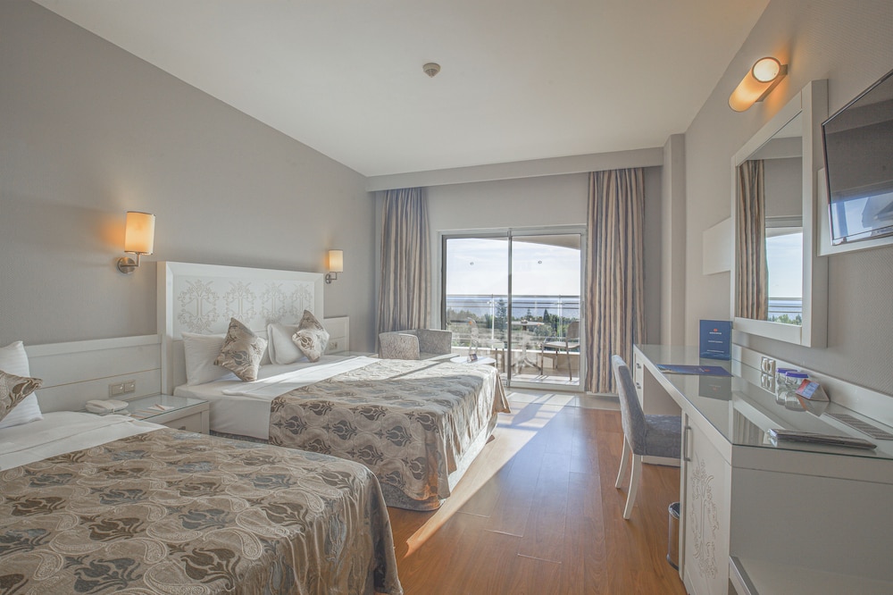 Standard Room, Sea View photo 1