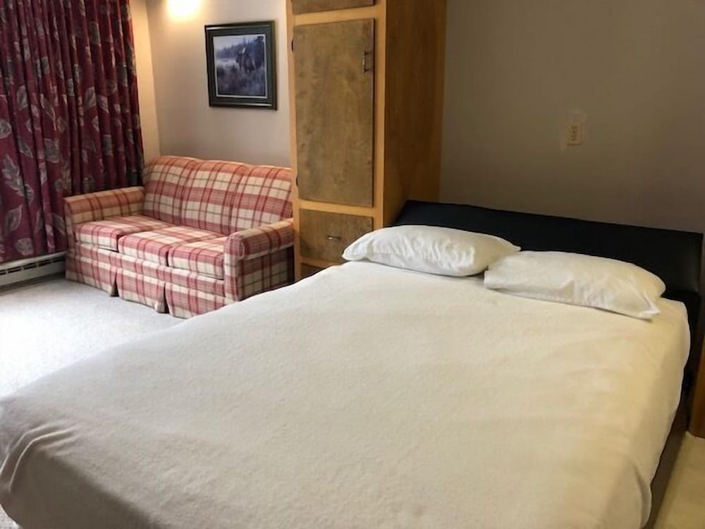 Standard Studio, Ensuite (Aspen) photo 1