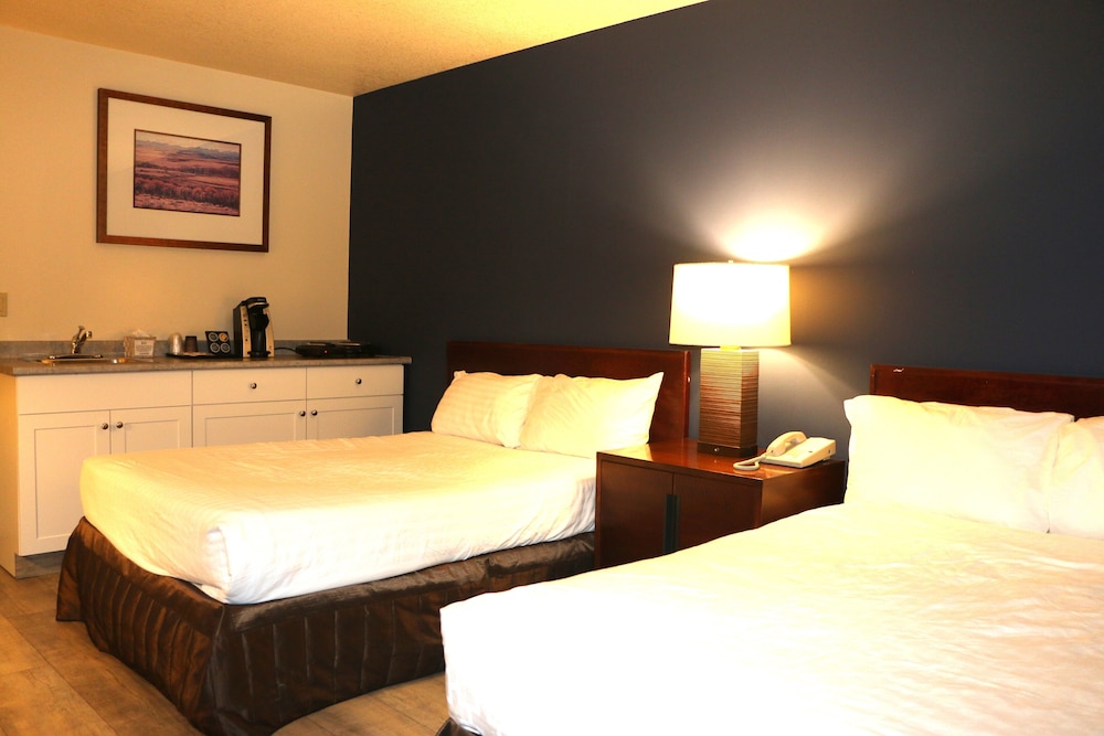 Deluxe Room, 2 Double Beds, Kitchenette