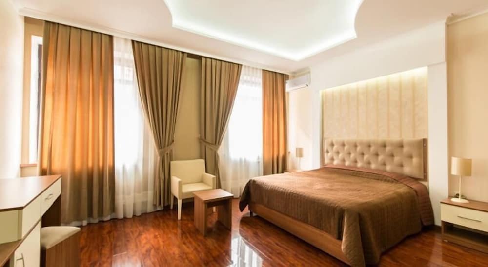 Suite photo 1