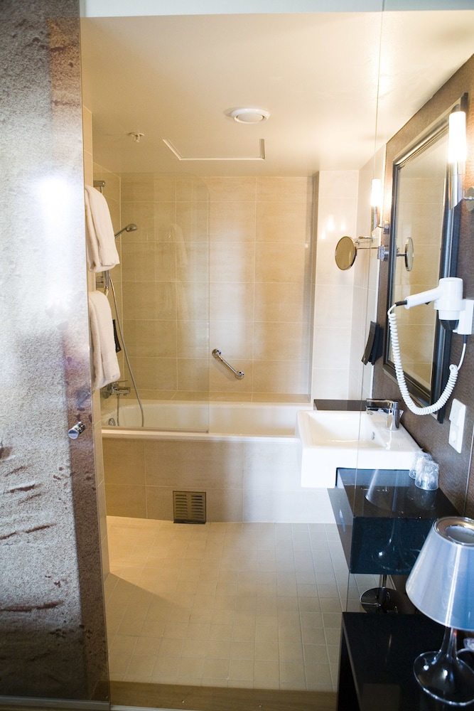 Superior Room - Photo 5
