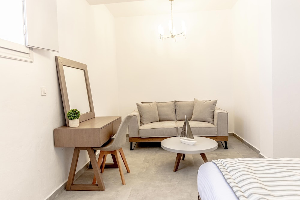 Two Bedroom Villa with Outdoor Hot Tub