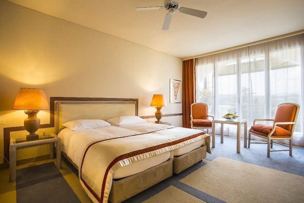 Suite - Photo 3