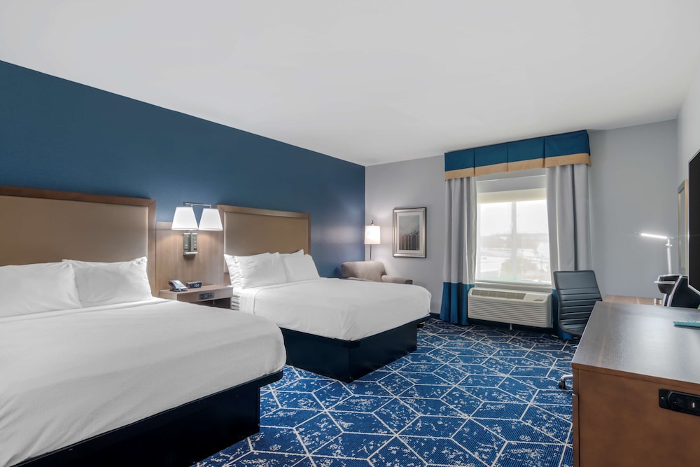 Standard Room, 2 Queen Beds, Non Smoking, Refrigerator photo 2