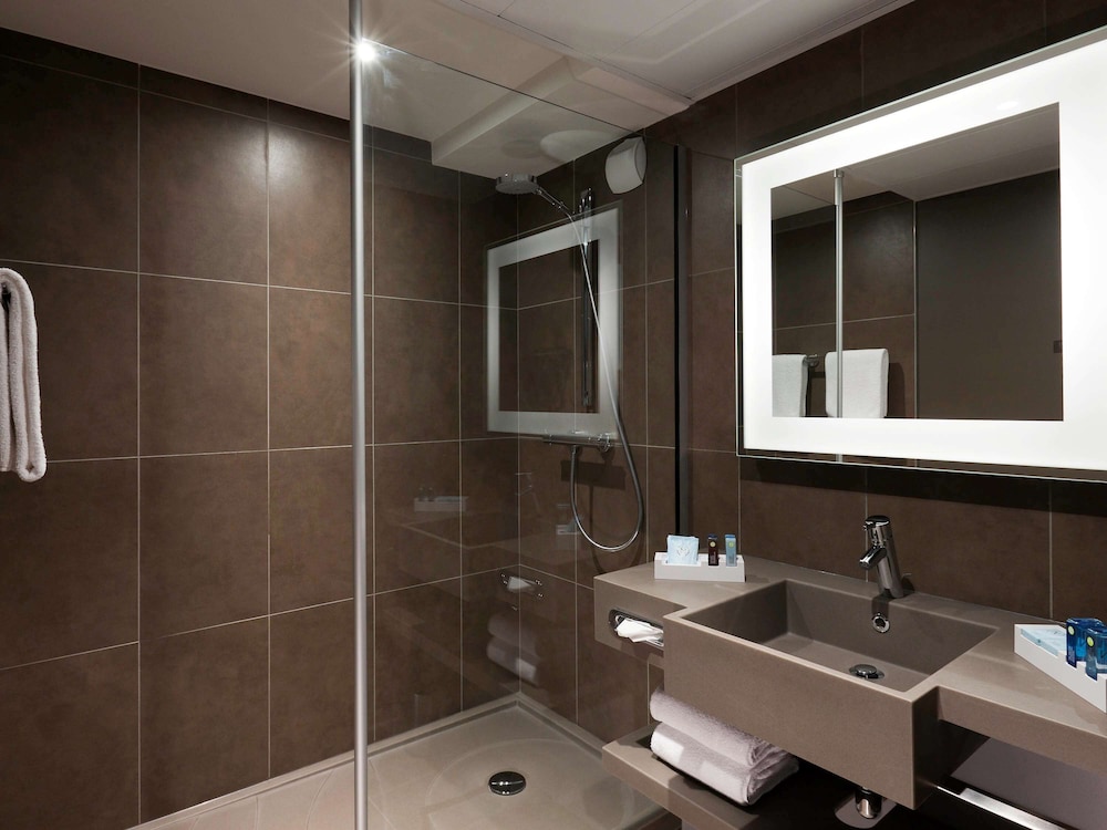 Executive Room, 1 Double Bed (Paris View) - Photo 6