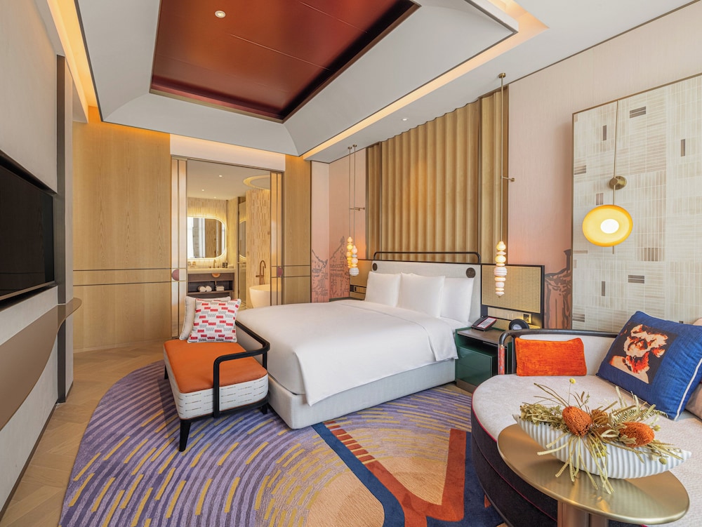 Suite, 1 Bedroom, Club Lounge Access photo 1