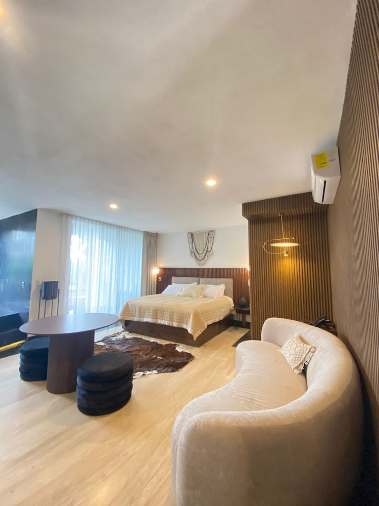 Master Suite con Balcón 137