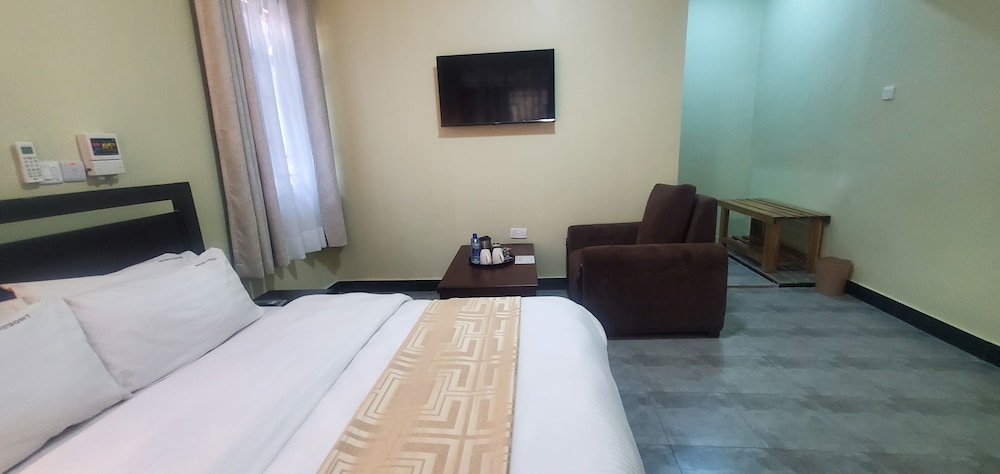 Superior Double Room, Garden View