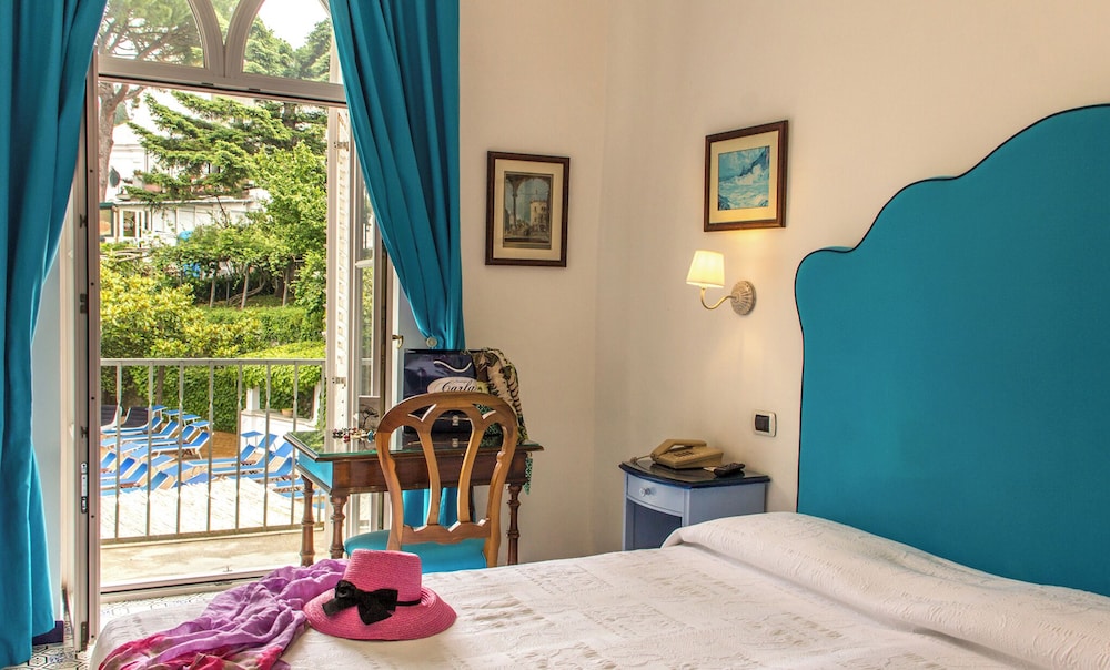 Standard Double or Twin Room - Photo 4