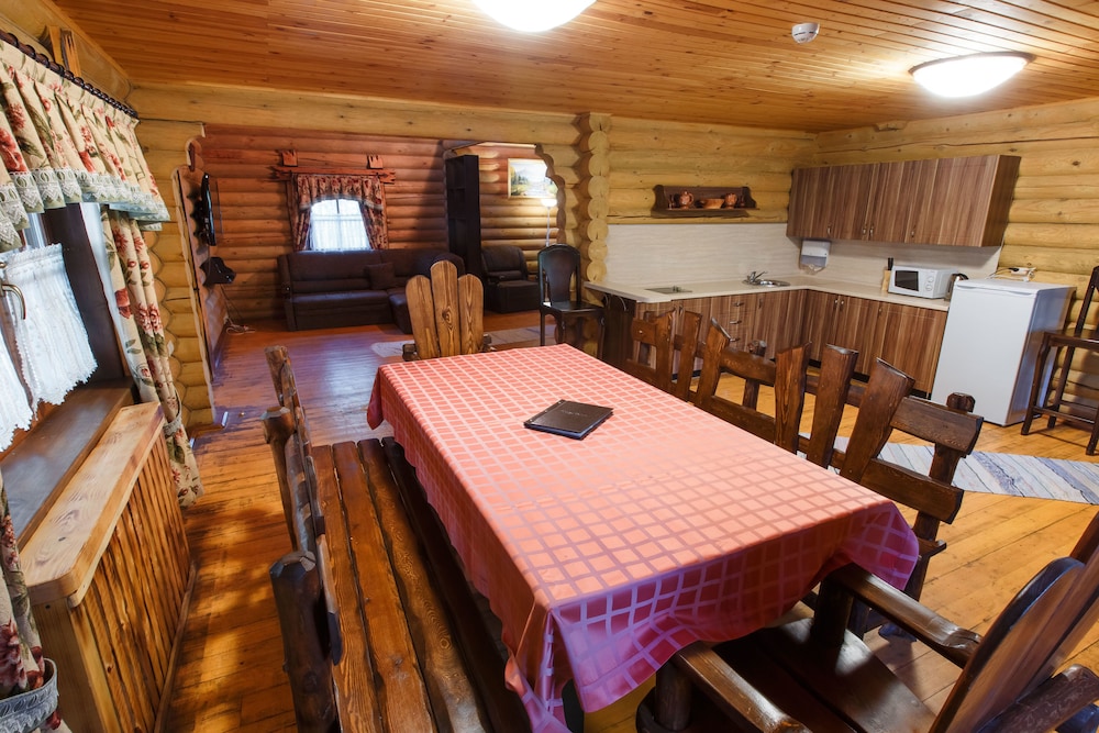 Deluxe Cottage, 4 Bedrooms photo 3