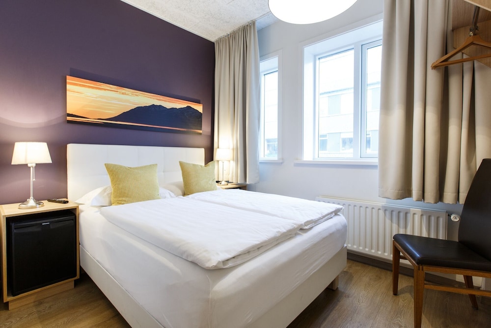 Cll - Single Room, Private Bathroom