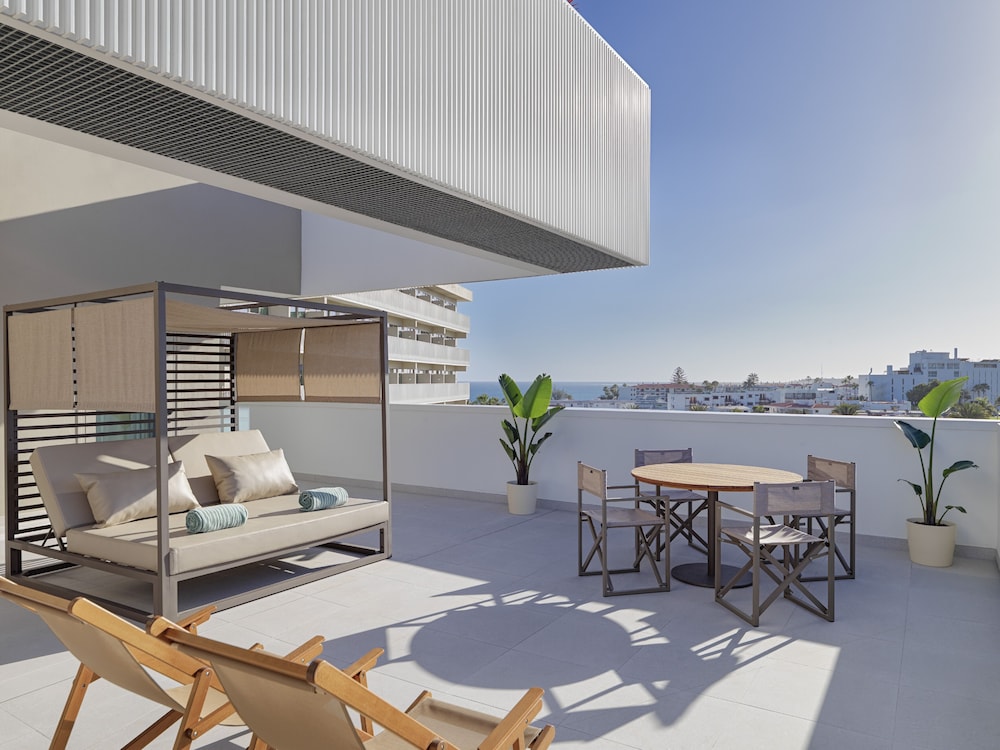 Suite Junior (Solarium 2+2)