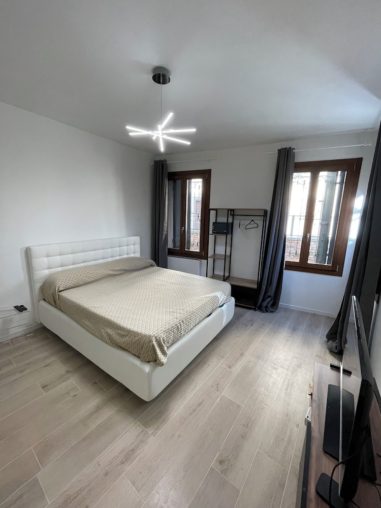 Apartment, Annex Building (S.Polo 3084 Ramo Cimesin) photo 1