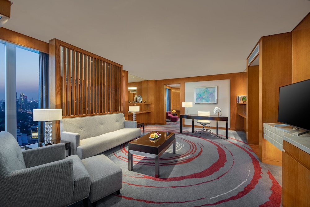 Suite, 1 Bedroom, Club Lounge Access - Photo 8